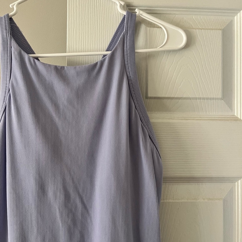 Simple Ribbed Tank Top Athletic Dress in Light Lavender